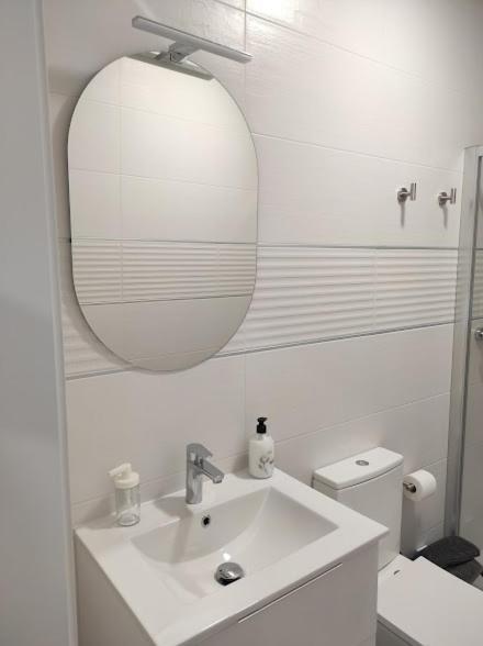 Apartamento Turistico Lyra Baena Exteriör bild